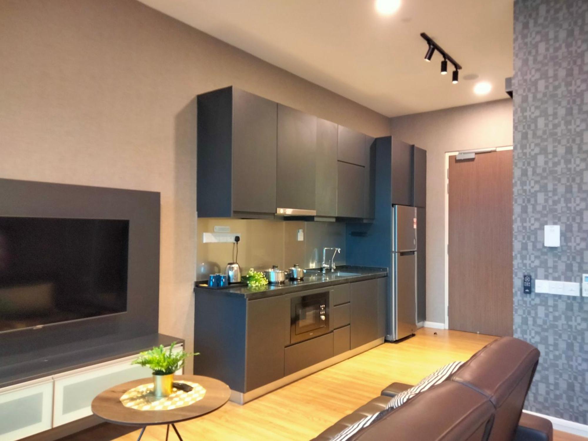 Ceylonz Suites Bukit Bintang I Homebrickz Kuala Lumpur Exterior foto
